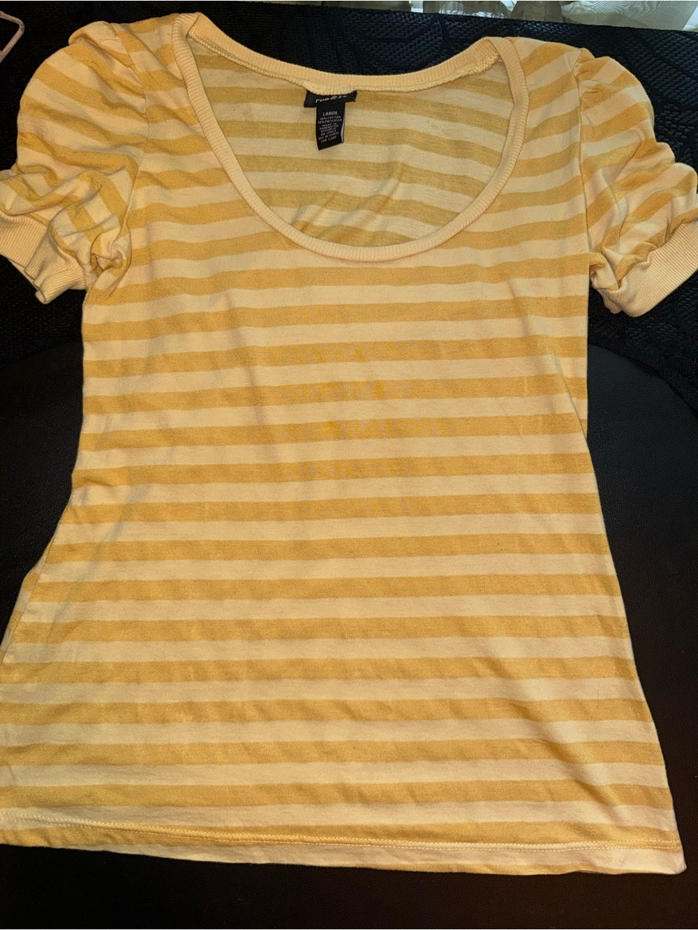 vintage 2000s y2k RUE21 striped puff sleeve scoop neck tee 🍦✨
